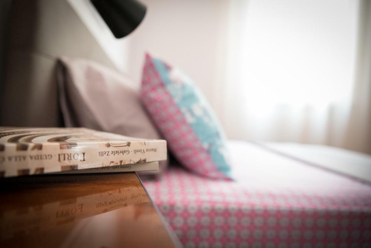 Saffi Apartment フォルリ エクステリア 写真