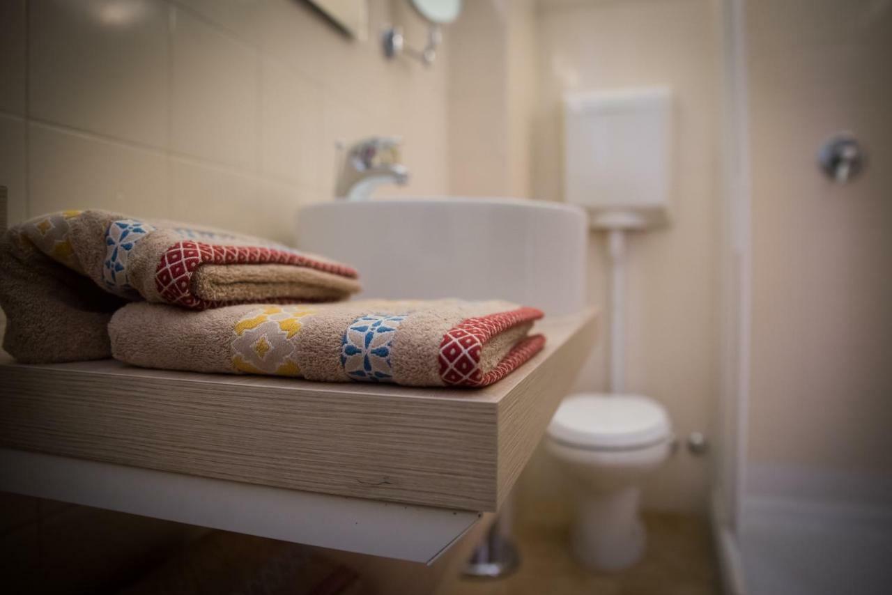 Saffi Apartment フォルリ エクステリア 写真